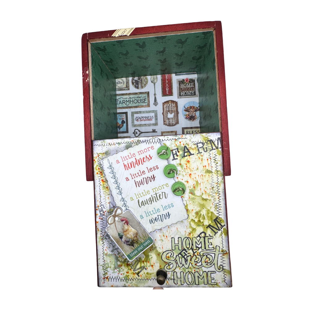 Chicken - Farmhouse Upcycled Cigar Keepsake Box