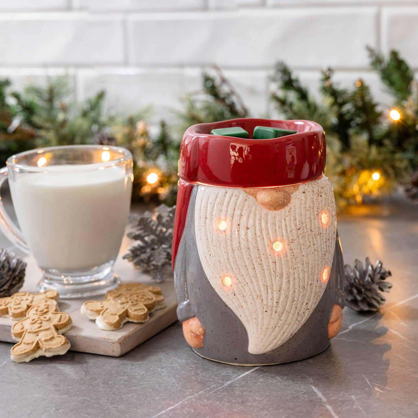 Gnome Illumination Fragrance Warmer