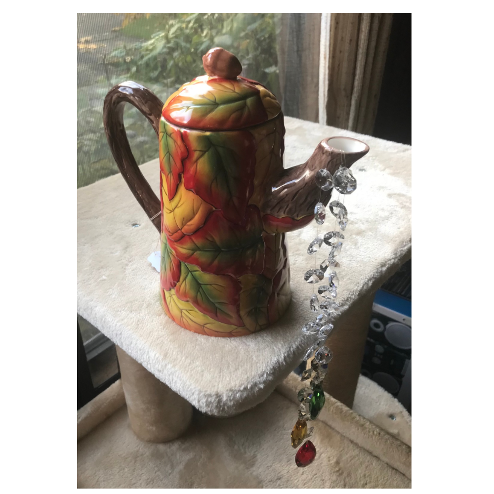 "Pouring" Teapot/Watering Can
w/Crystals Garden Art